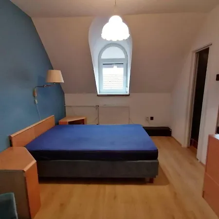 Szilvio 招待所 根尼斯迪亚斯