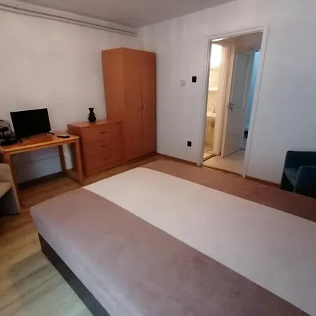 Szilvio 根尼斯迪亚斯